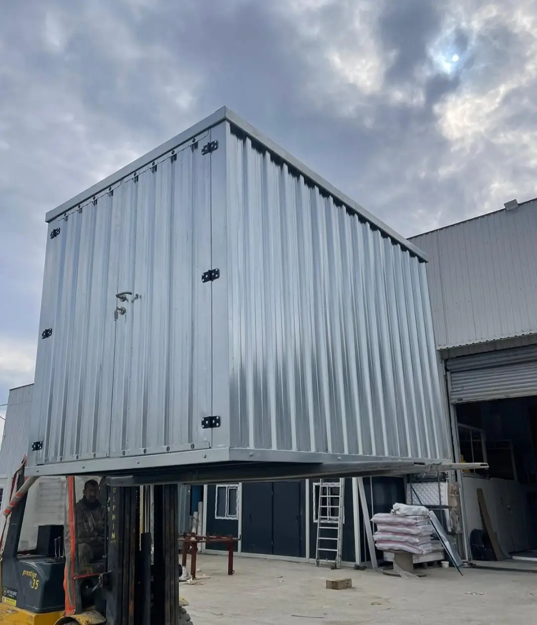 Yük Konteyneri_ Storage Containers